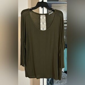 Large olive green with lace back detail 3/4 Charlotte Russe top